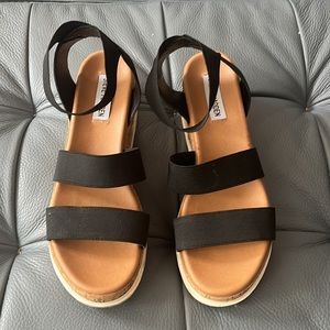 Steve Madden Bandi Elastic Platform Sandals Size 8.5